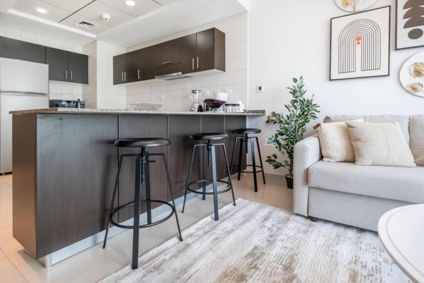 Luxurious 1 Bedroom Apartment In The Dubai Marina! Esterno foto