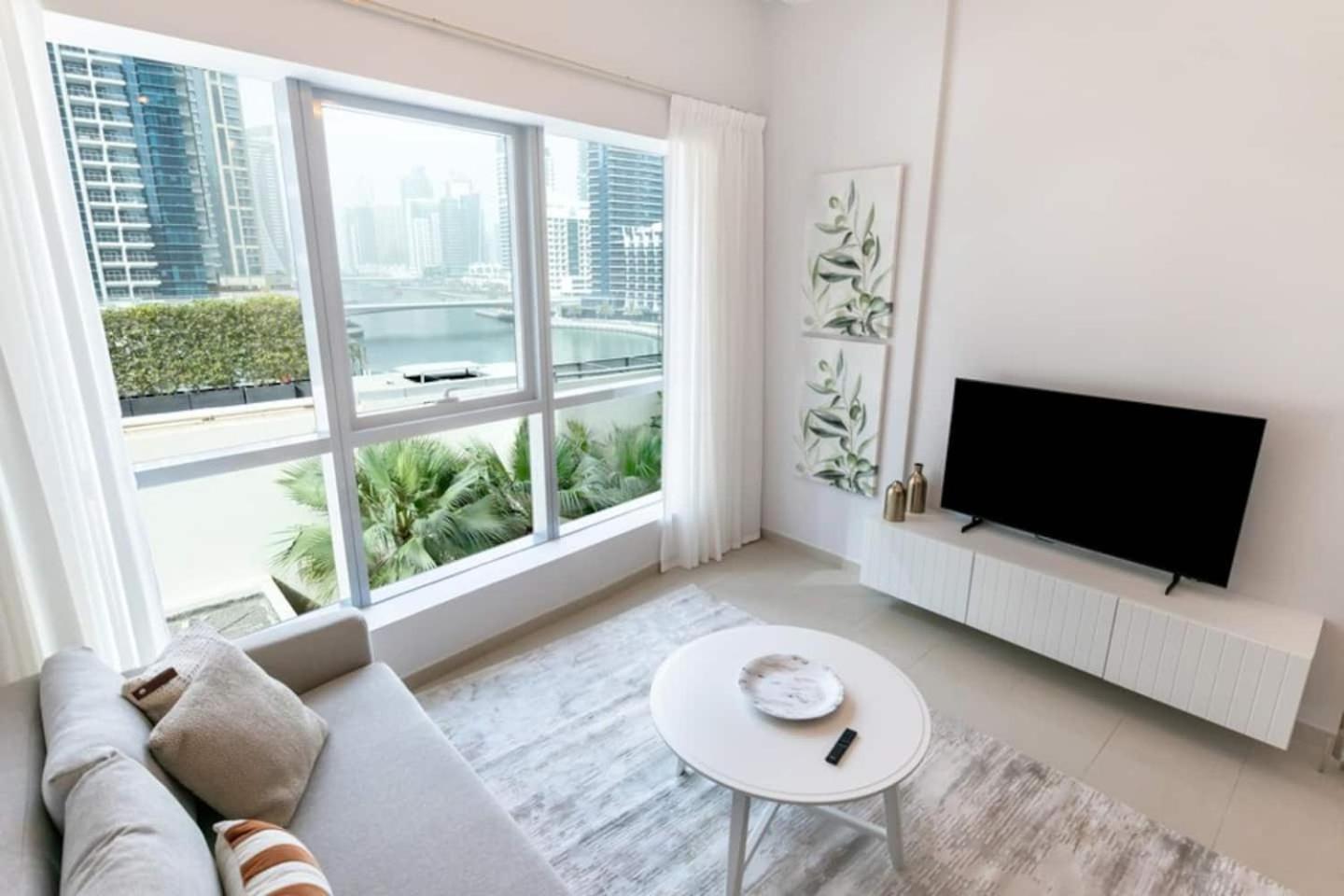 Luxurious 1 Bedroom Apartment In The Dubai Marina! Esterno foto